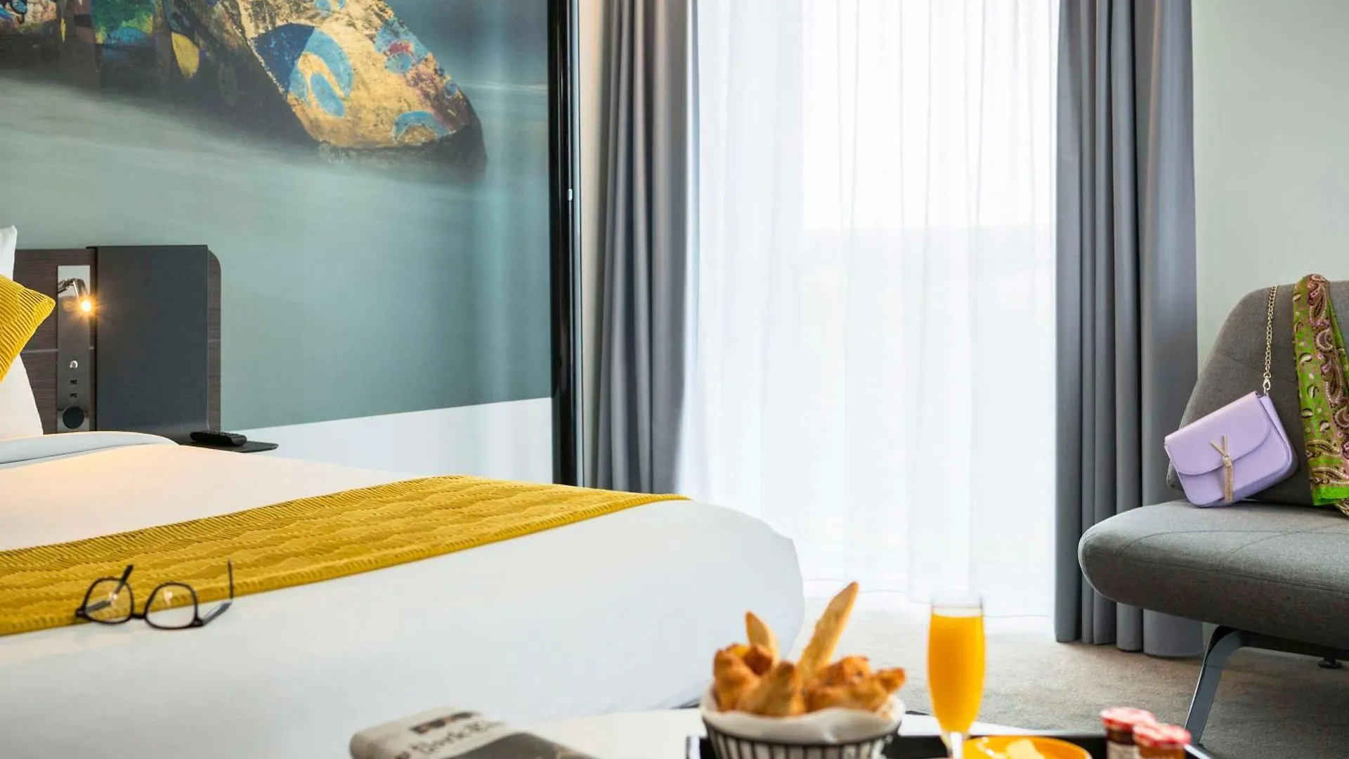 Novotel Paris Coeur d'Orly Airport 4*, Orly France
