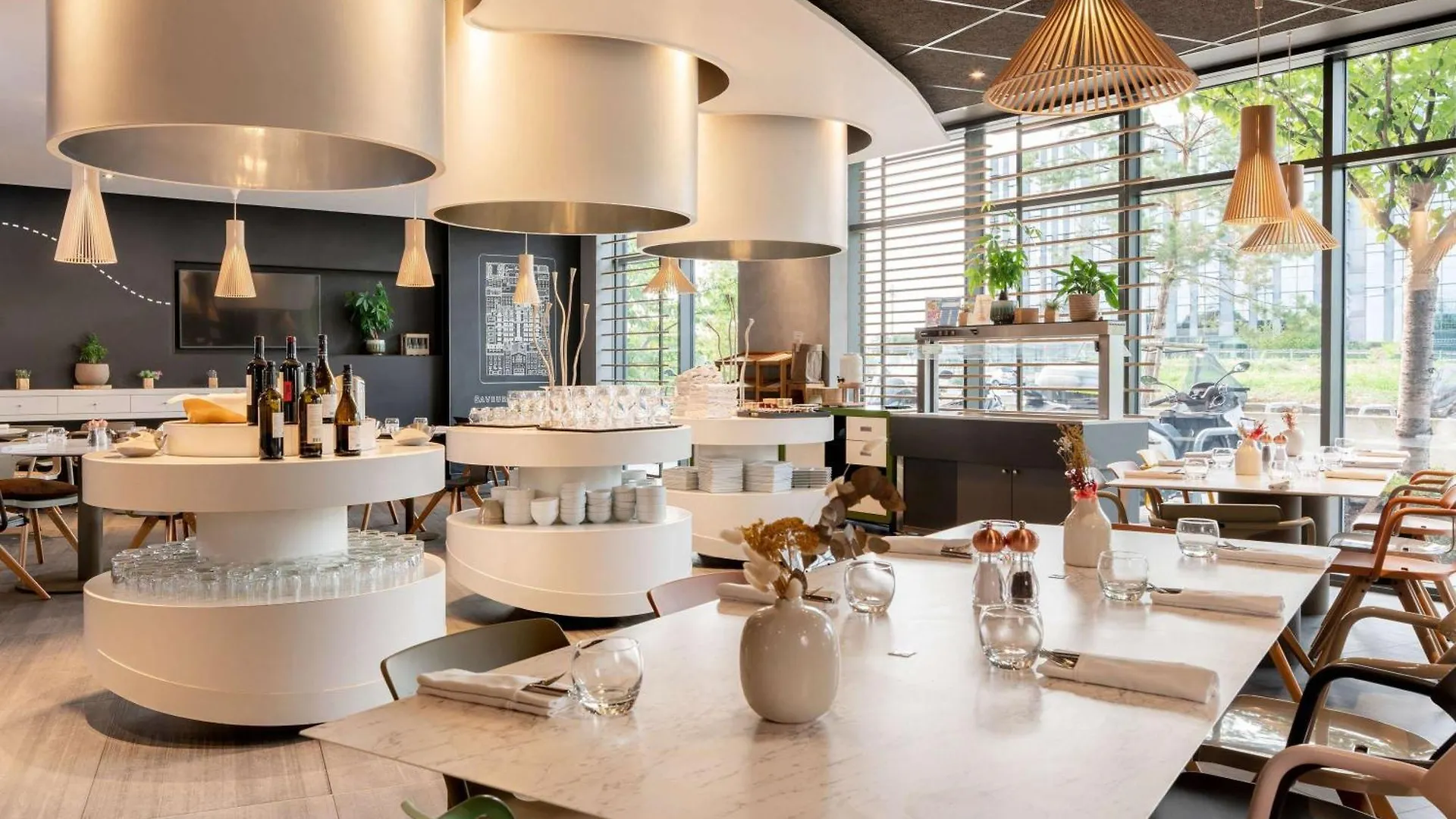 Novotel Paris Coeur d'Orly Airport 4*, Orly