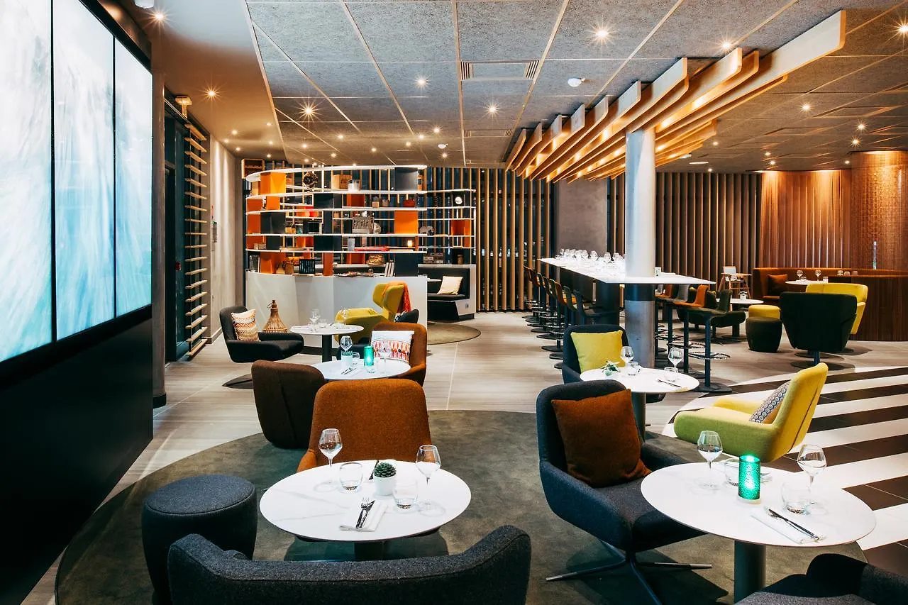 Hotel Novotel Paris Coeur d'Orly Airport