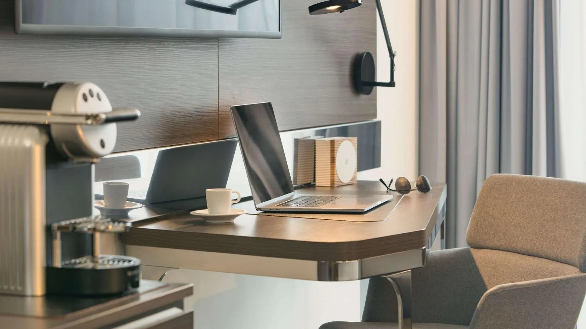 Hotel Novotel Paris Coeur D'Orly Airport