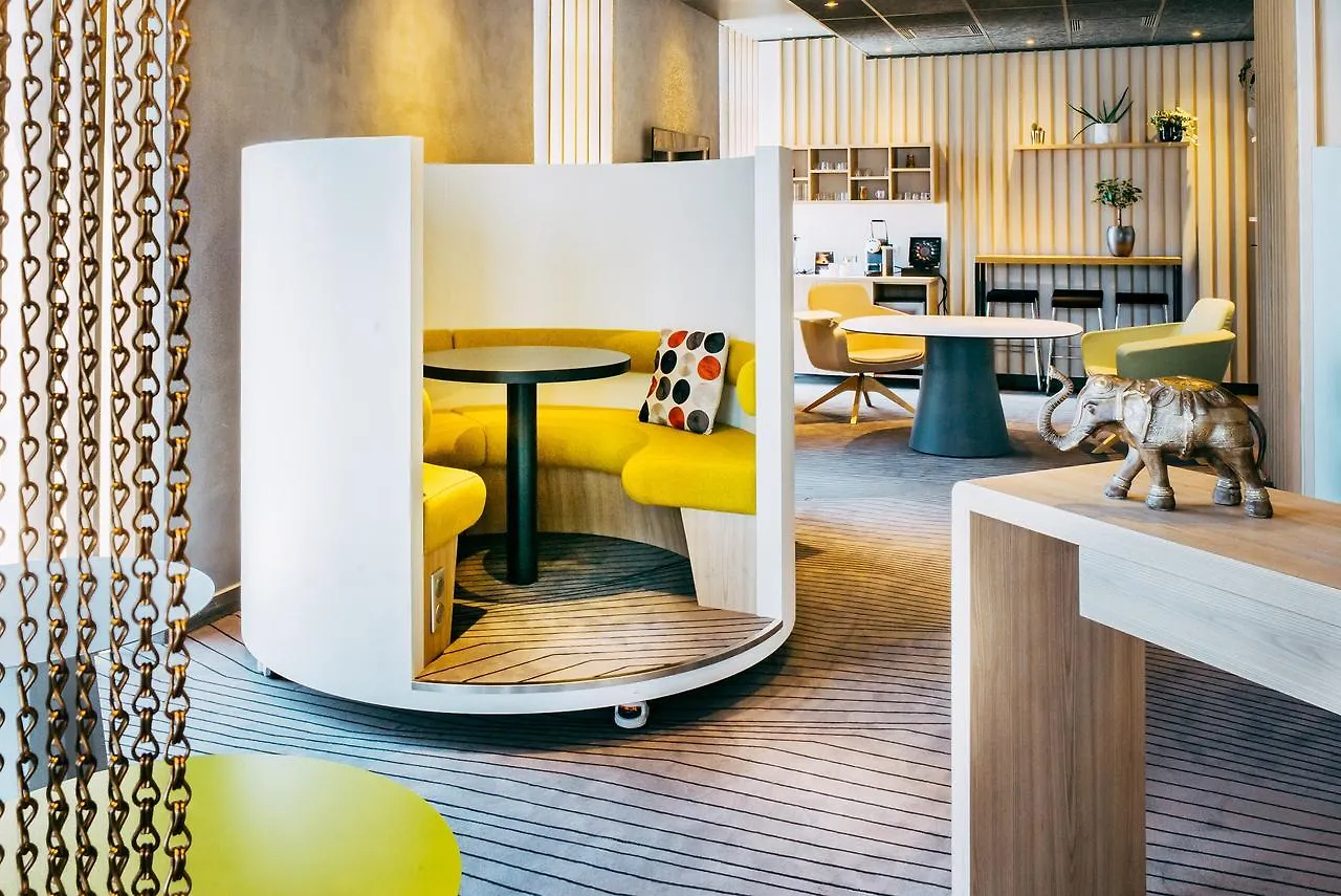 Novotel Paris Coeur D'Orly Airport 4*, Orly